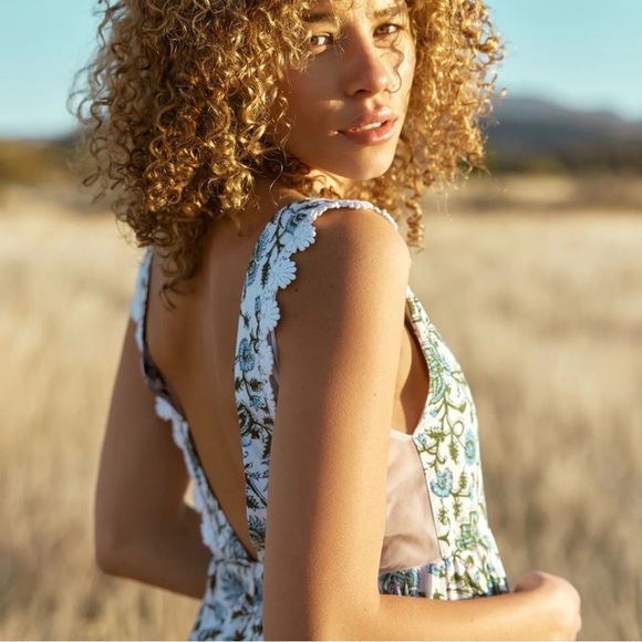 Eddy Clark Floral Maxi Boho Dress Medium Blue & White NWT - Picture 3 of 13